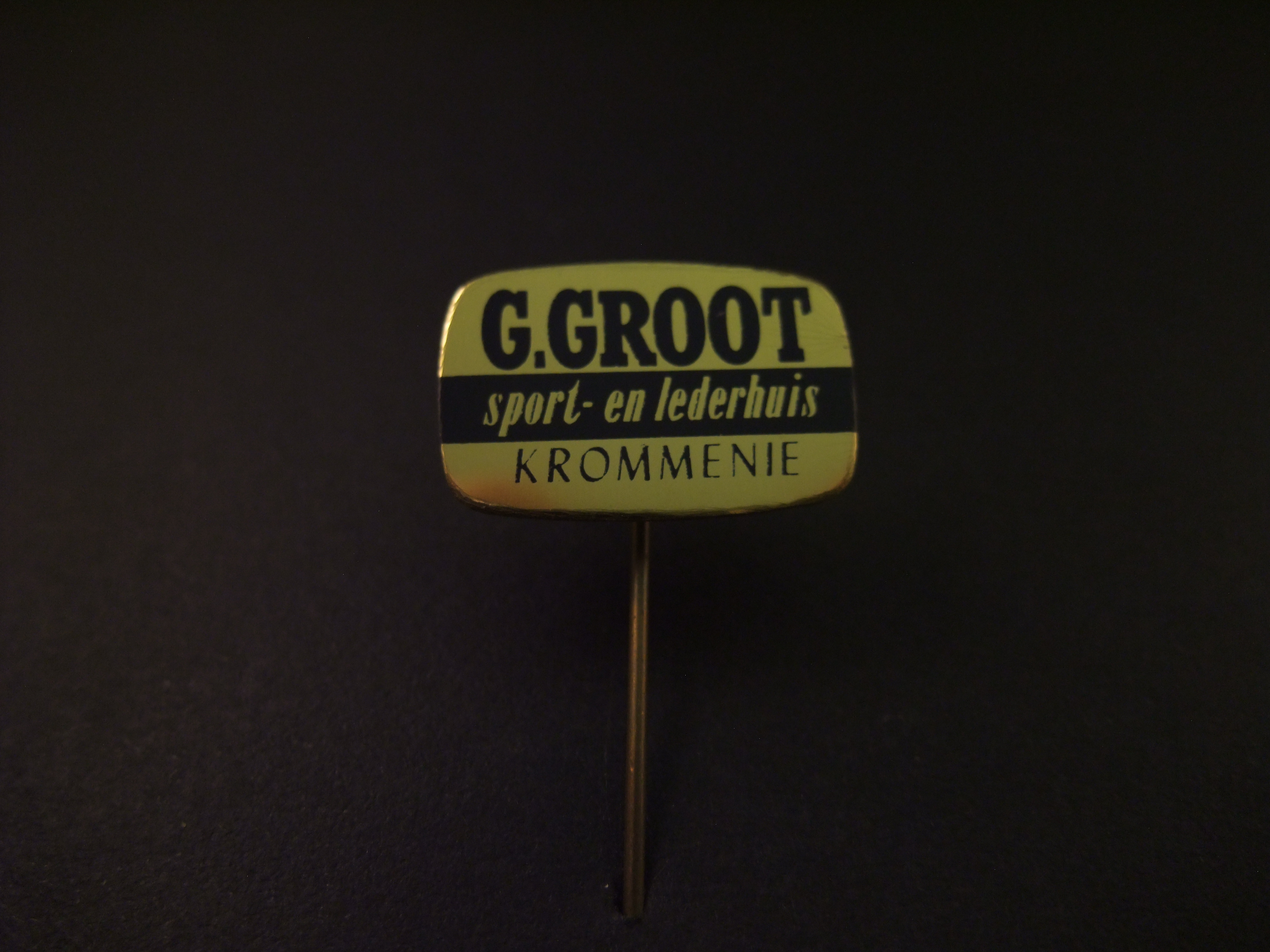 G. Groot sport- en lederhuis Krommenie ( gemeente Zaanstad)